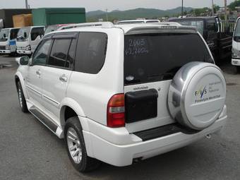 2003 Suzuki Escudo Photos