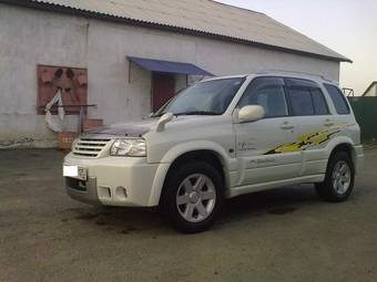 2003 Suzuki Escudo Photos