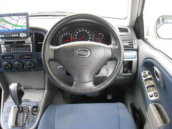 2003 Suzuki Escudo Pictures