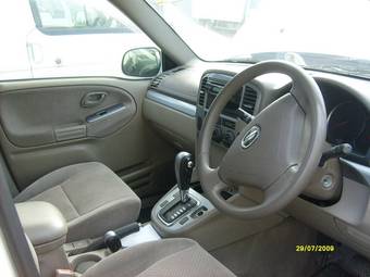 2003 Suzuki Escudo Photos