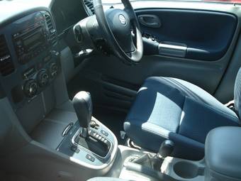 2003 Suzuki Escudo Pictures