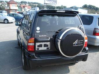 2003 Suzuki Escudo Pictures