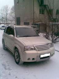 2004 Suzuki Escudo Images