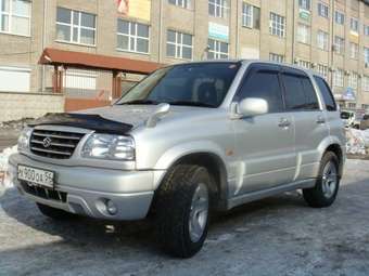 2004 Suzuki Escudo Photos