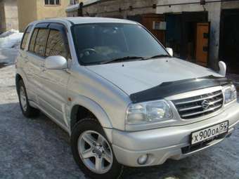 2004 Suzuki Escudo Photos