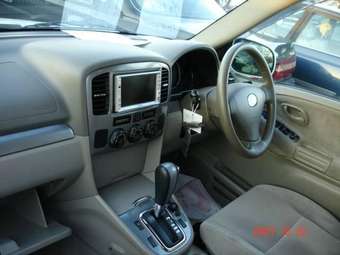 2004 Suzuki Escudo Photos