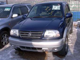 2004 Suzuki Escudo Photos