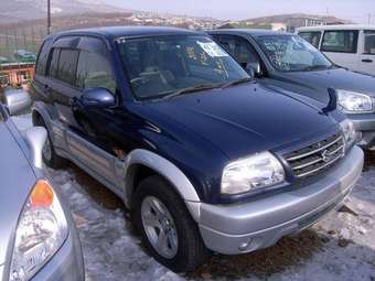 2004 Suzuki Escudo Pictures