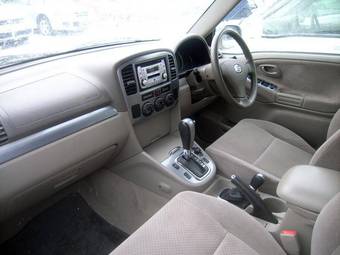 2004 Suzuki Escudo Pictures