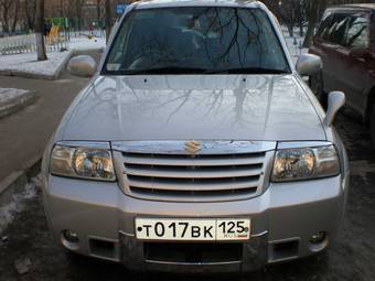 2004 Suzuki Escudo Pics