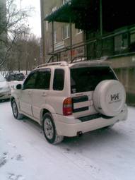 2004 Suzuki Escudo Pictures