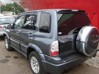 2004 Suzuki Escudo Photos