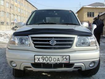 2004 Suzuki Escudo Photos