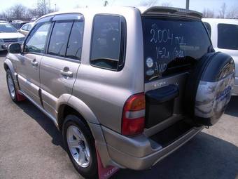 2004 Suzuki Escudo Photos