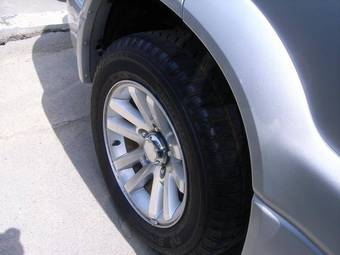 2004 Suzuki Escudo Pics