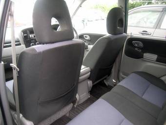 2004 Suzuki Escudo Pictures