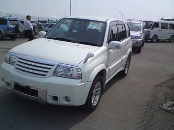 2004 Suzuki Escudo Pictures