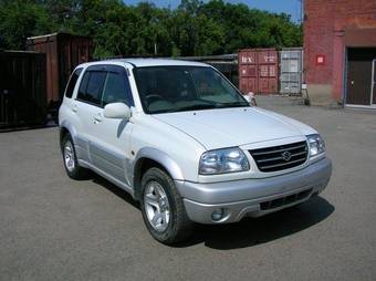 2004 Suzuki Escudo Images