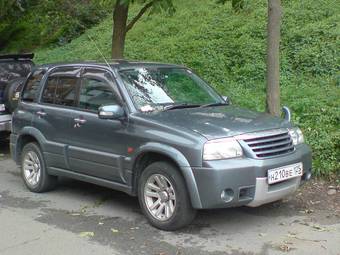 2004 Suzuki Escudo Photos