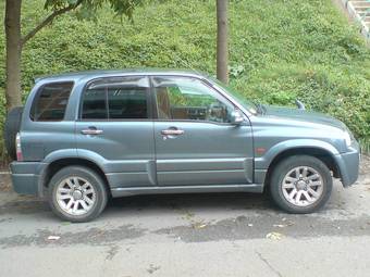 2004 Suzuki Escudo Pictures