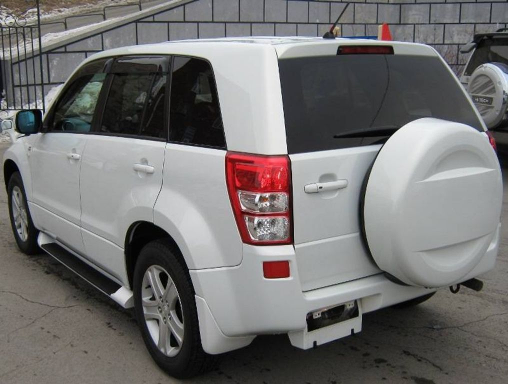 2005 Suzuki Escudo