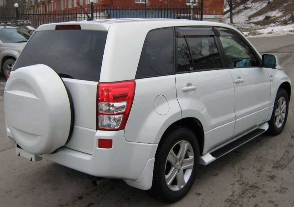 2005 Suzuki Escudo