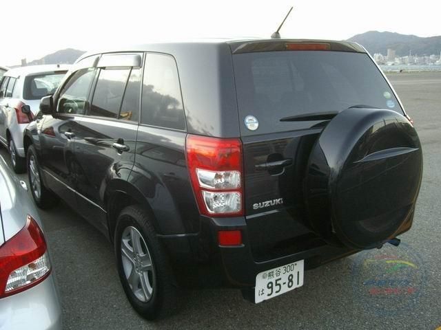2005 Suzuki Escudo