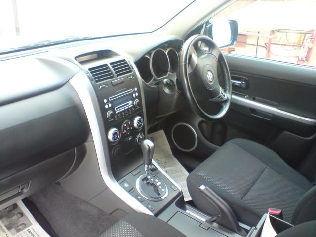 2005 Suzuki Escudo