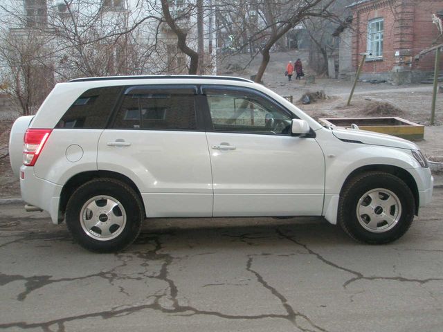 2005 Suzuki Escudo