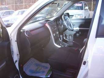2005 Suzuki Escudo Pictures