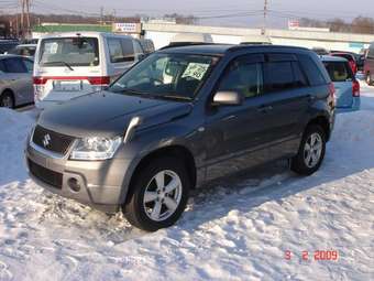 2005 Suzuki Escudo Images