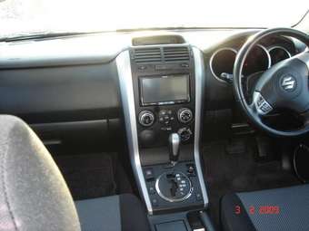 2005 Suzuki Escudo Pics