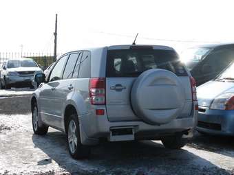 2005 Suzuki Escudo Photos