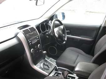 2005 Suzuki Escudo Photos