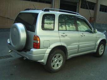 2005 Suzuki Escudo Pictures