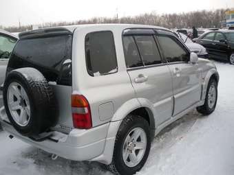 2005 Suzuki Escudo Pictures