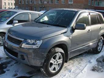 2005 Suzuki Escudo Photos