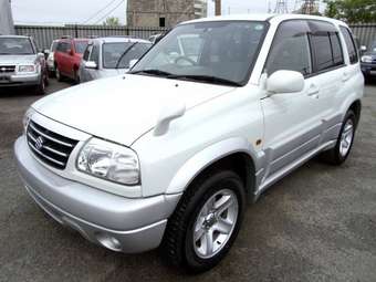 2005 Suzuki Escudo Photos