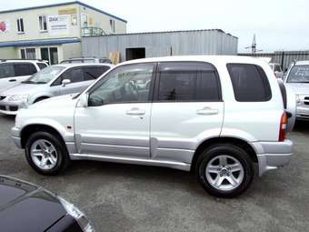 2005 Suzuki Escudo Pictures