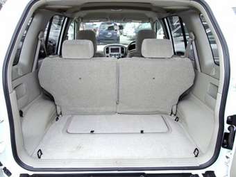 2005 Suzuki Escudo Pics