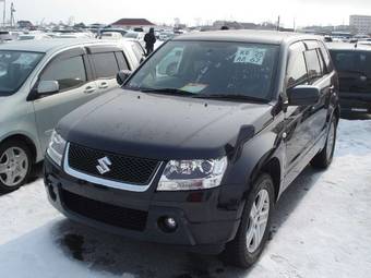 2005 Suzuki Escudo Pictures