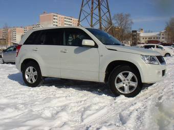 2005 Suzuki Escudo Pictures