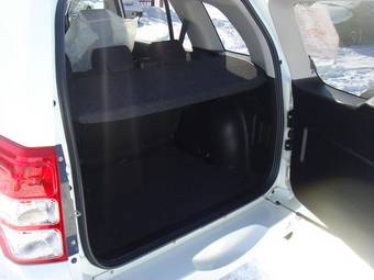 2005 Suzuki Escudo Photos
