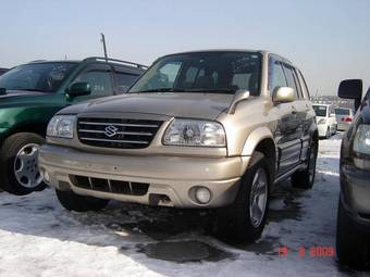 2005 Suzuki Escudo Pictures