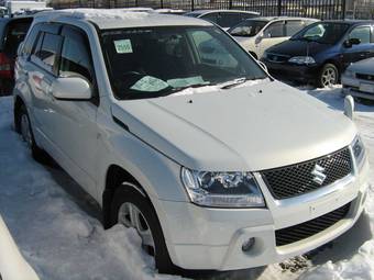 2005 Suzuki Escudo Pictures