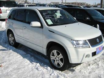 2005 Suzuki Escudo Pictures