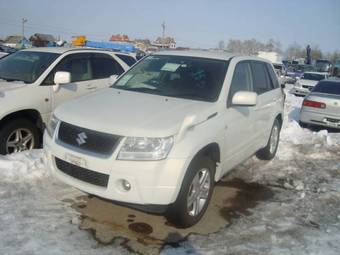 2005 Suzuki Escudo Pictures