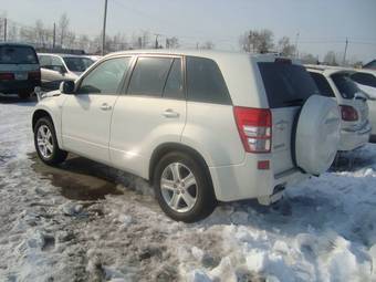 2005 Suzuki Escudo Photos
