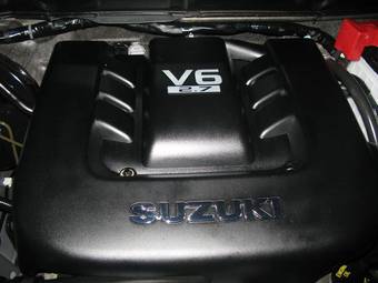 2005 Suzuki Escudo Images
