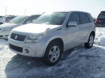 2005 Suzuki Escudo Pictures